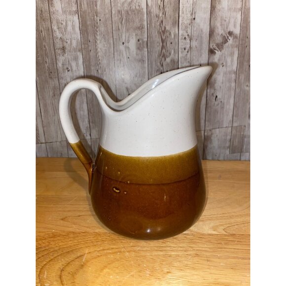 Vintage Brown White Ceramic Squat Water Pitcher Handle Crock Carafe Taiwan - Picture 3 of 7